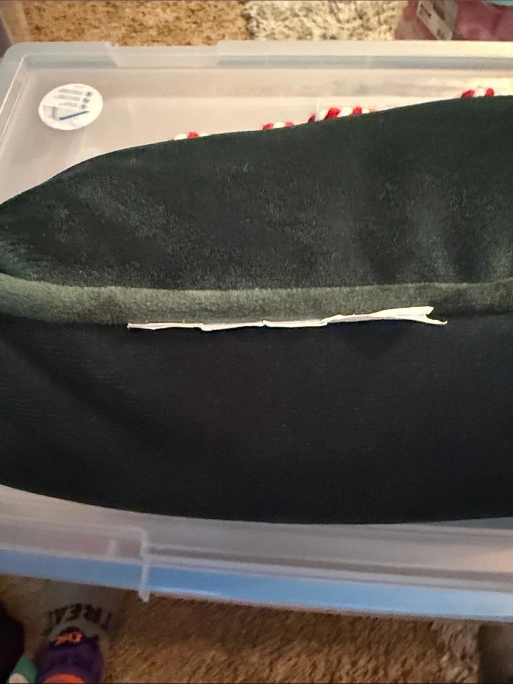 Source Unknown Dark Green Holiday Pillow with Red and White Rope 'hohoho'